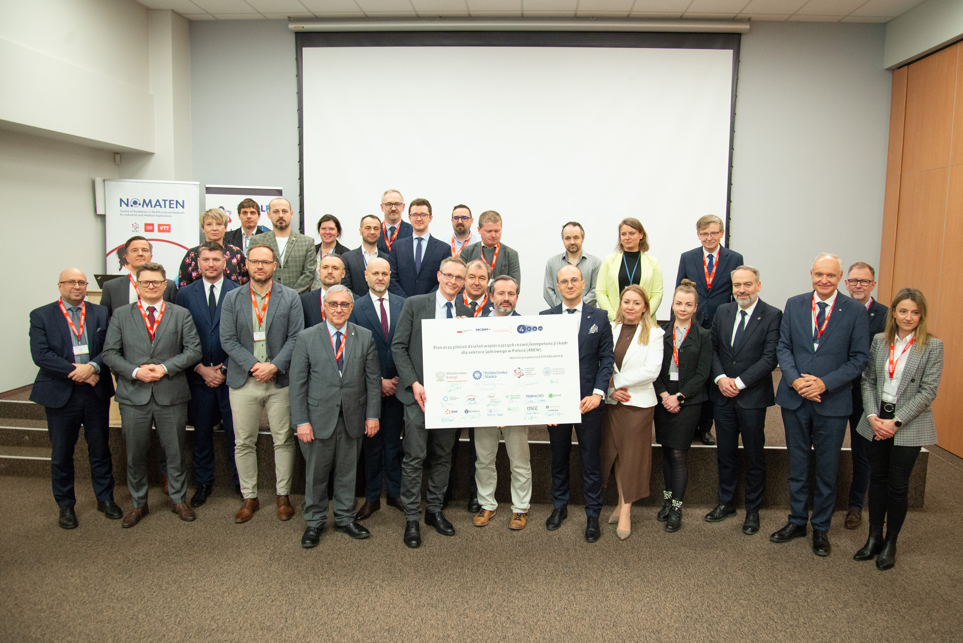 NCBJ partnerem ogólnopolskiego programu budowy kadr dla energetyki jądrowej. Ruszył projekt 4NEW