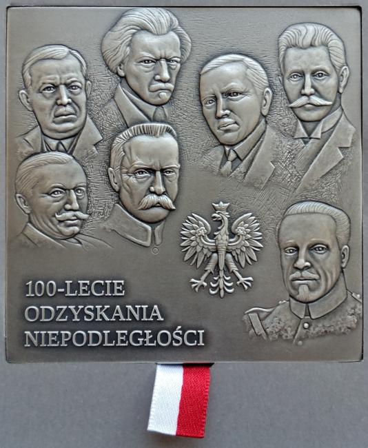 Medal 100-lecia Odzyskania Niepodległości (foto: Ministerstwo Energii)