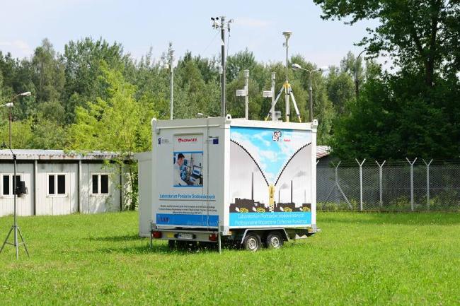 Mobile environmental analyses lab (photo Andrzej Bigos, NCBJ)