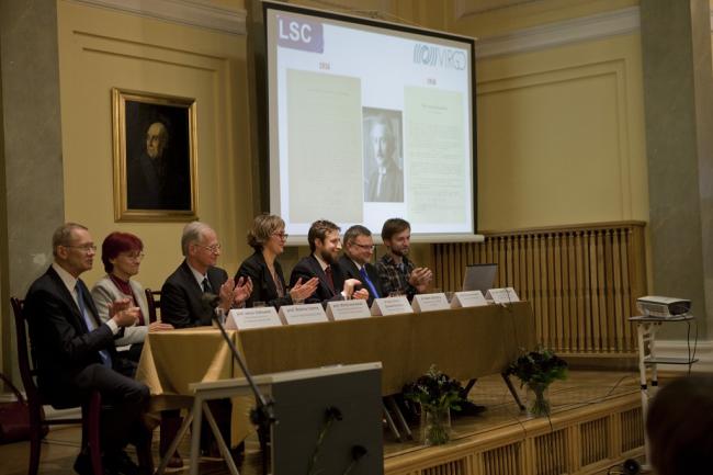Konferencja prasowa w Pałacu Staszica na temat odkrycia fal grawitacyjnych — fot. Marianna Zadrożna Konferencja prasowa w Pałacu Staszica na temat odkrycia fal grawitacyjnych — fot. Marianna Zadrożna