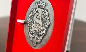 70 lat polskich badań jądrowych - medale i statuetki
