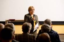 Jubileuszowe sympozjum prowadzia prof. Ewa Rondio — fot. NCBJ, Marcin Jakubowski