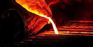 Photo: Łukasz Kurpaska Melting the alloy