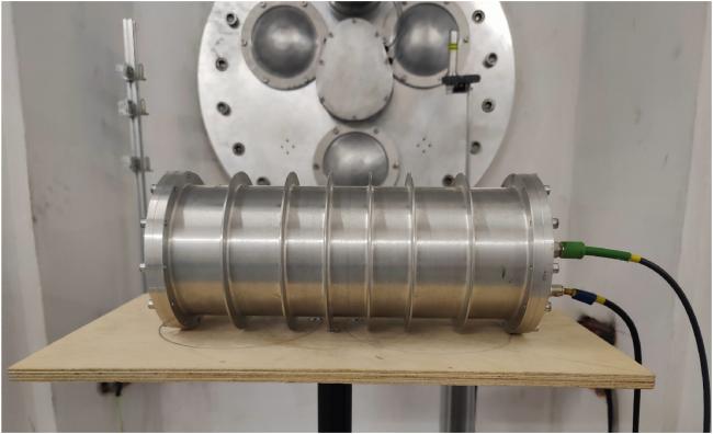 Komora REM-3 opracowana w ramach badań. Źródło: https://doi.org/10.1016/j.apradiso.2025.112047 Komora REM-3 opracowana w ramach badań. Źródło: https://doi.org/10.1016/j.apradiso.2025.112047